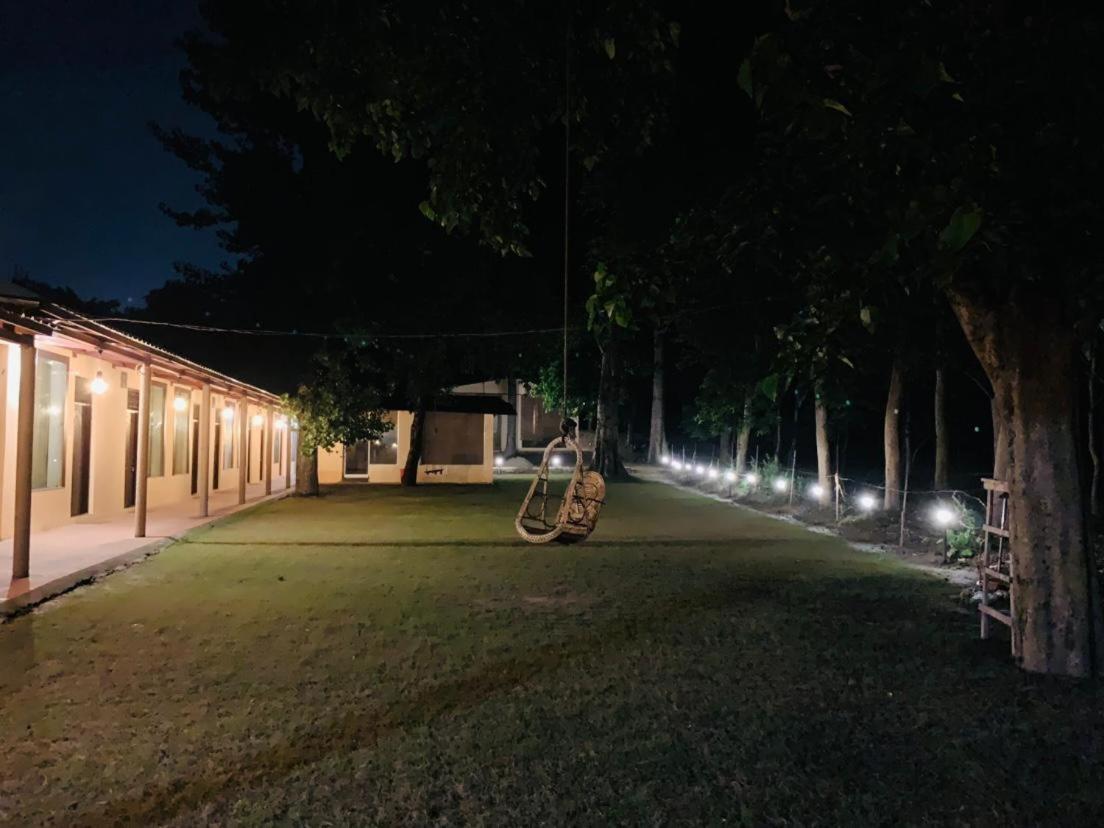 Tarang Yoga Ashram Hotel Rishikesh Exterior photo